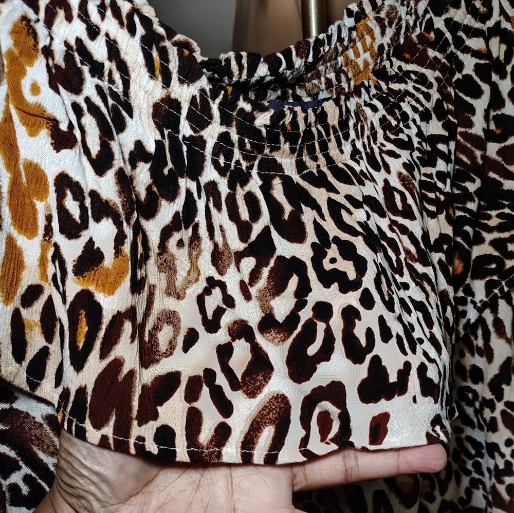 Roaman’s Leopard Print Top – Size 14W | Off-Shoulder Option - Picture 6 of 10